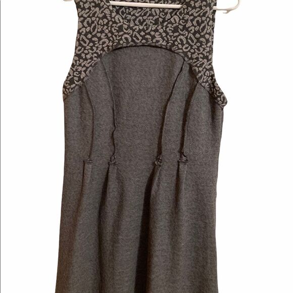 Jack by BB Dakota Gray Leopard Print Dress sleeveless size 1X - Picture 6 of 9